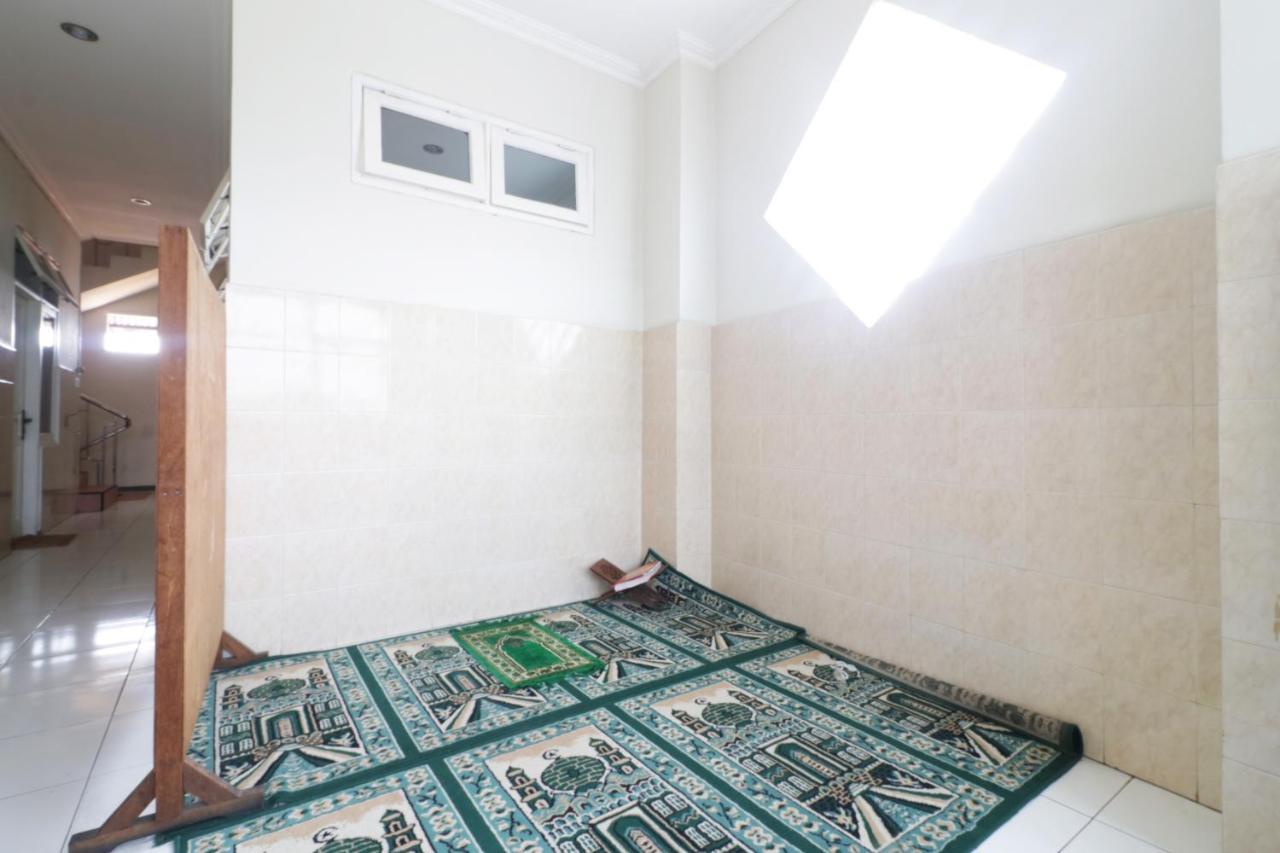 Hotel Omah Ampel Syariah Surabaya Bagian luar foto