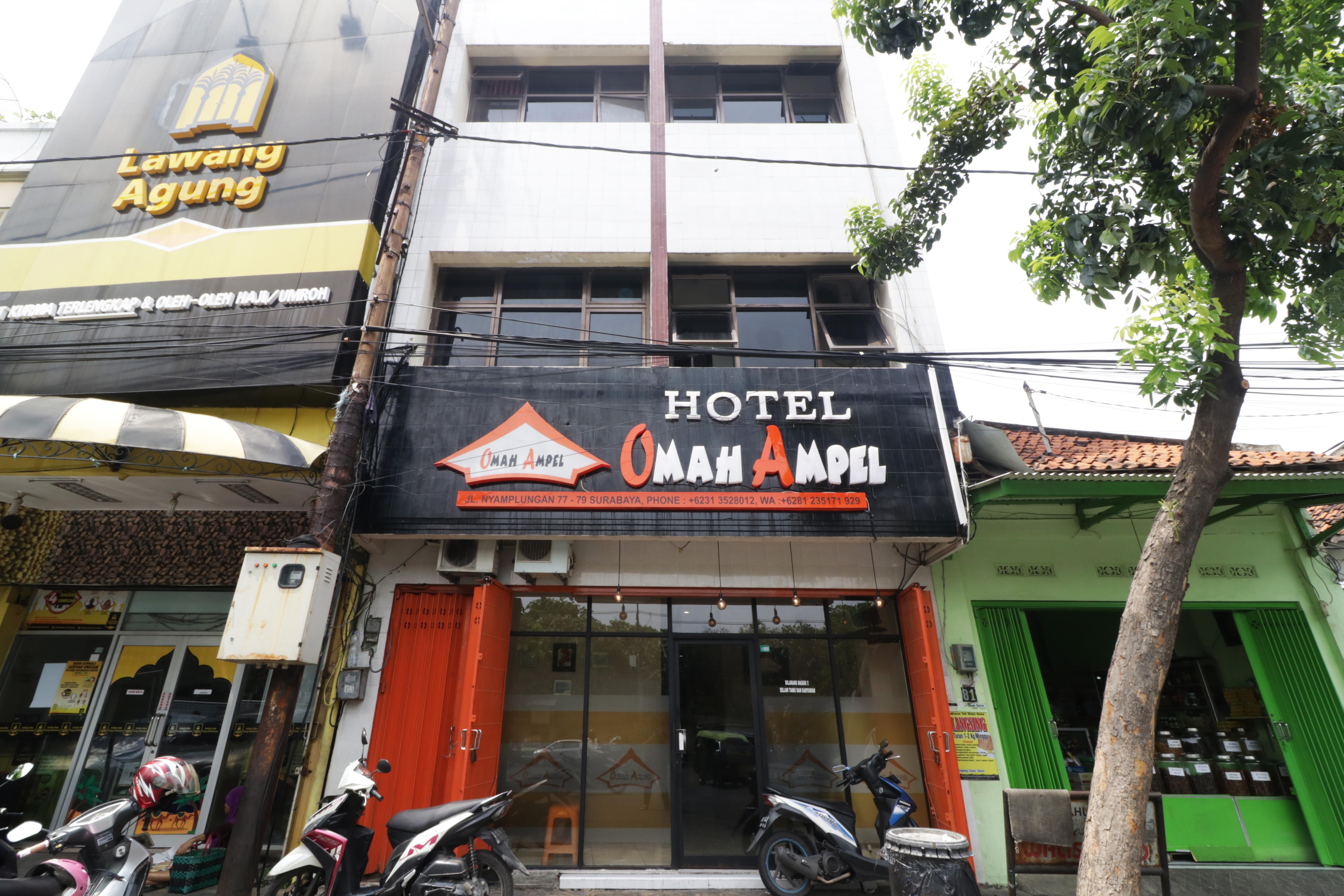 Hotel Omah Ampel Syariah Surabaya Bagian luar foto